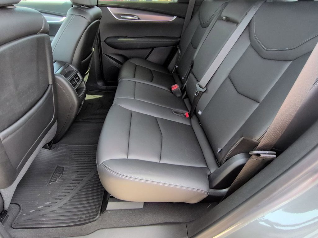 Thumbnail: 2023 Cadillac XT5 - 26