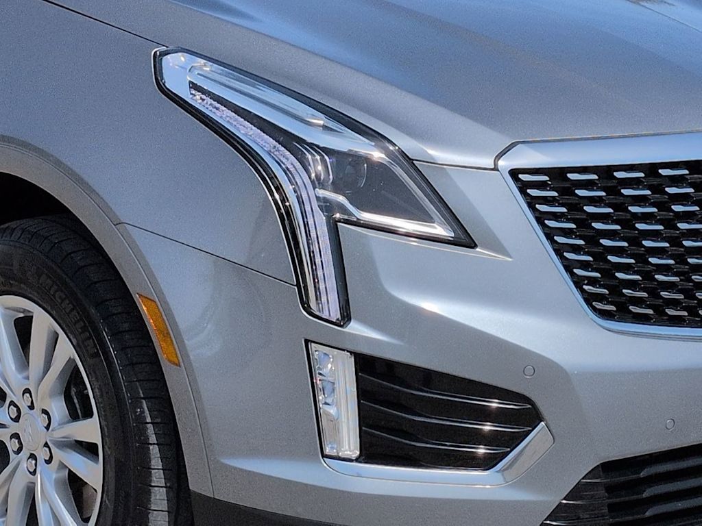 Thumbnail: 2023 Cadillac XT5 - 23