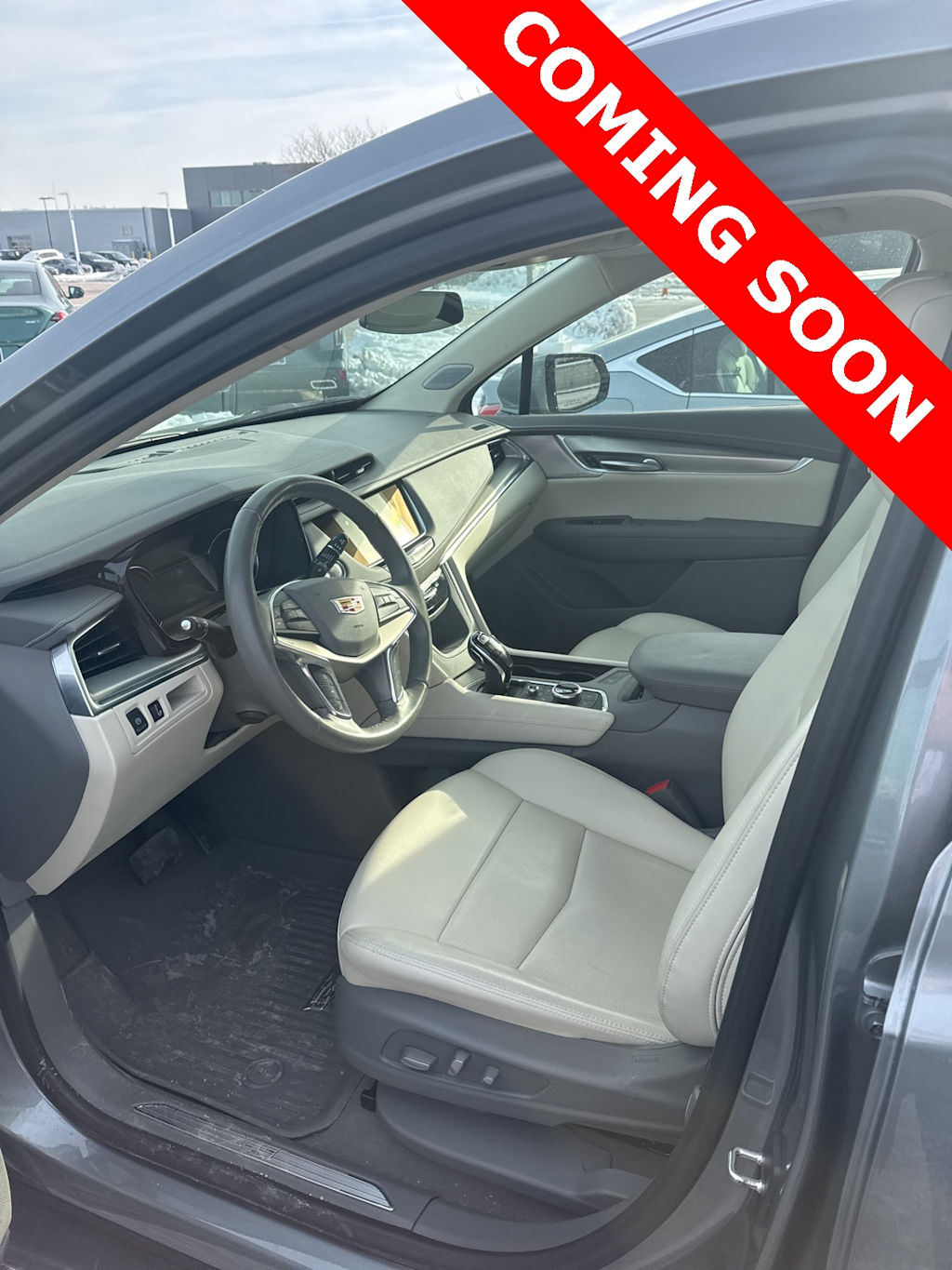 Thumbnail: 2023 Cadillac XT5 - 5