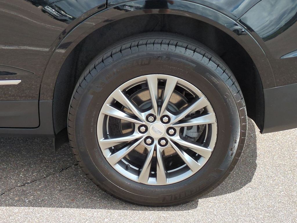Thumbnail: 2023 Cadillac XT5 - 8