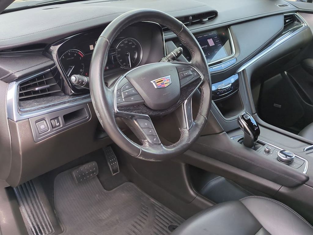 Thumbnail: 2023 Cadillac XT5 - 2