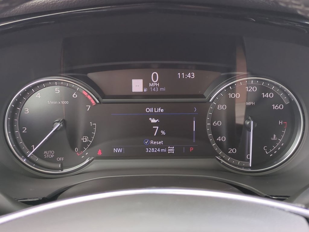 Thumbnail: 2023 Cadillac XT5 - 16