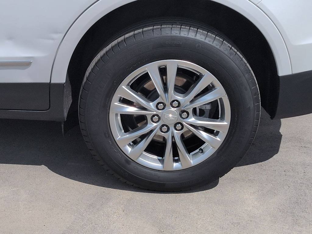Thumbnail: 2023 Cadillac XT5 - 8