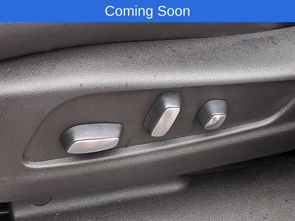 Thumbnail: 2023 Cadillac XT5 - 26