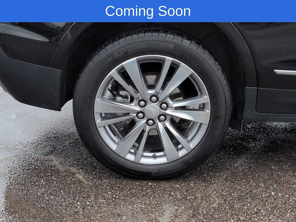 Thumbnail: 2023 Cadillac XT5 - 8