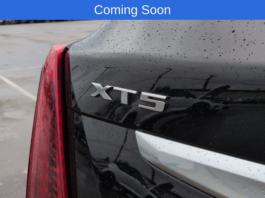 Thumbnail: 2023 Cadillac XT5 - 7