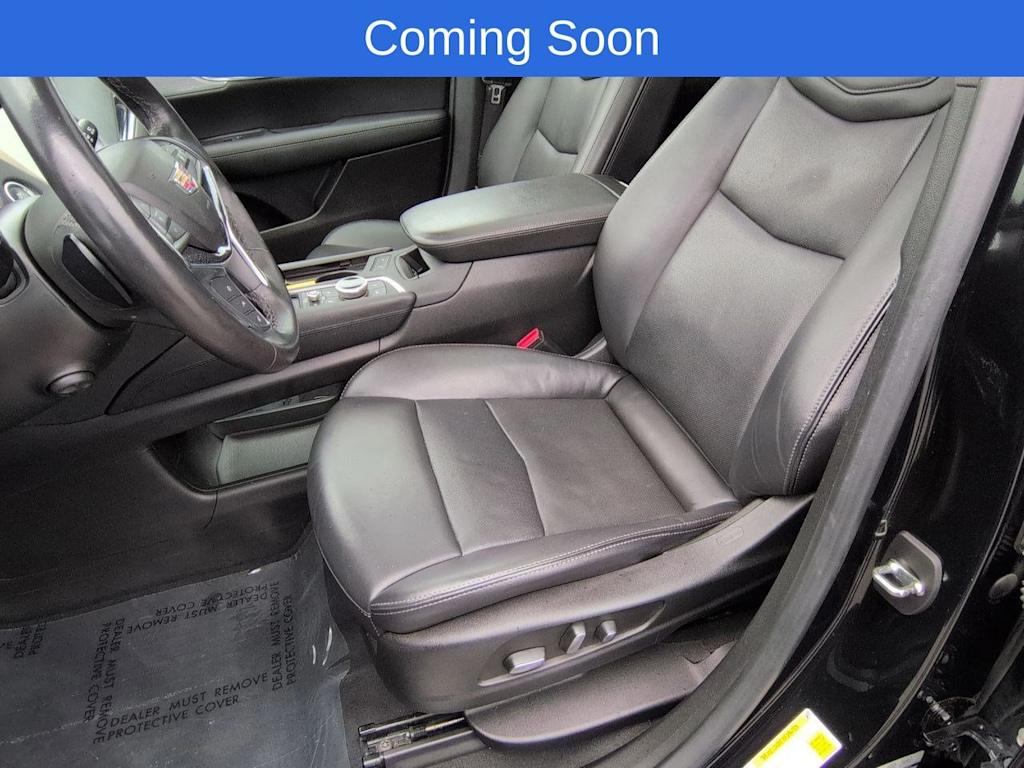 Thumbnail: 2023 Cadillac XT5 - 11