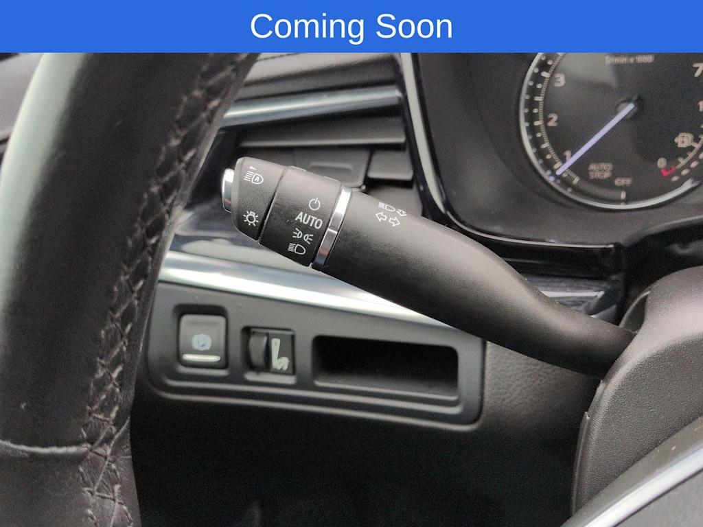 Thumbnail: 2023 Cadillac XT5 - 33