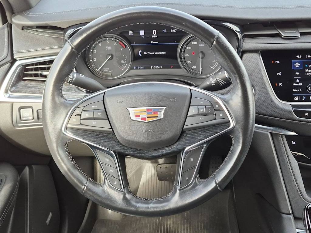 Thumbnail: 2024 Cadillac XT5 - 10
