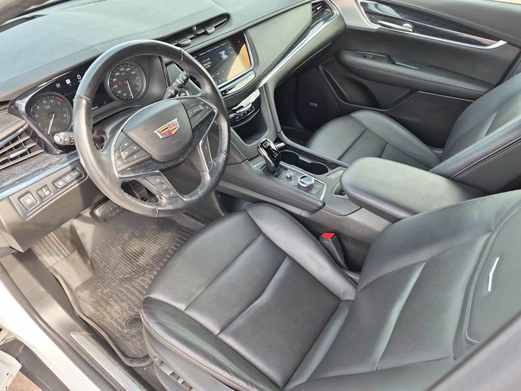 Thumbnail: 2024 Cadillac XT5 - 11