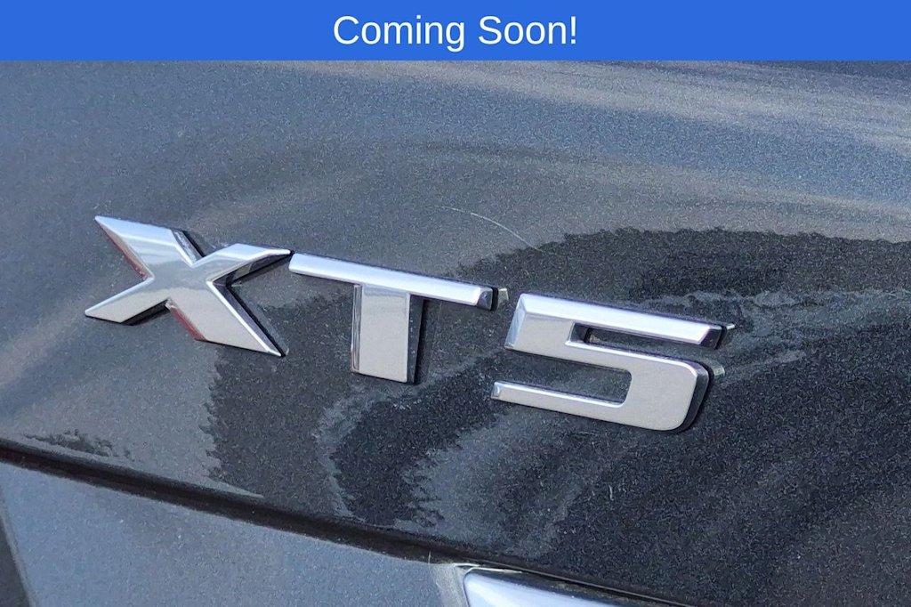 Thumbnail: 2023 Cadillac XT5 - 7