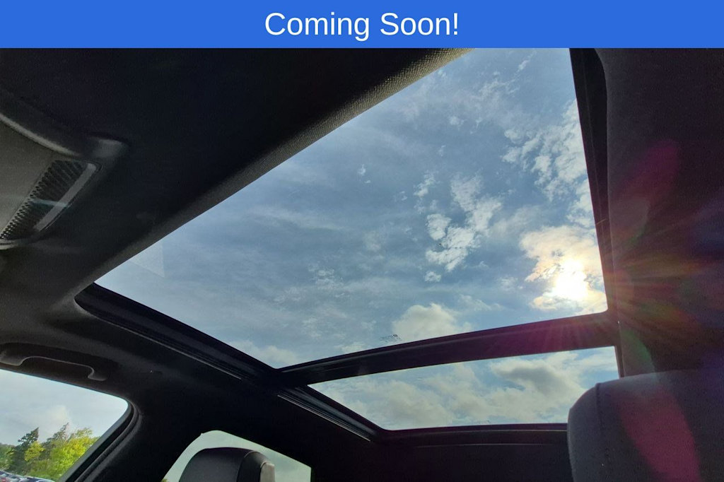 Thumbnail: 2023 Cadillac XT5 - 24