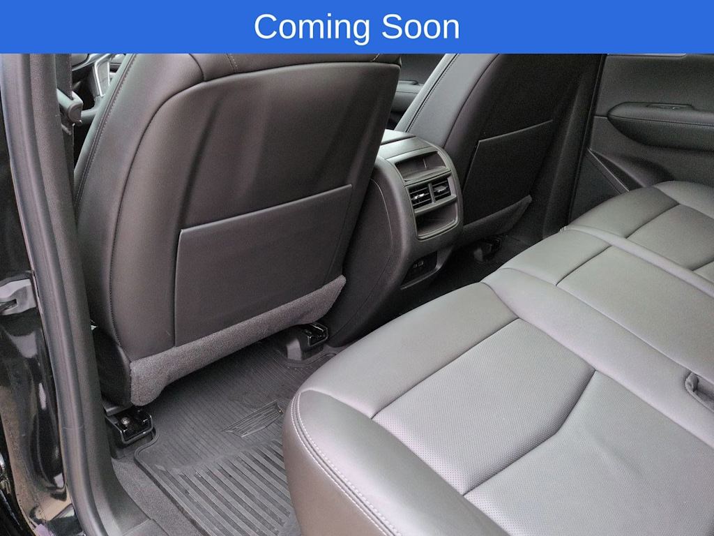 Thumbnail: 2023 Cadillac XT5 - 13