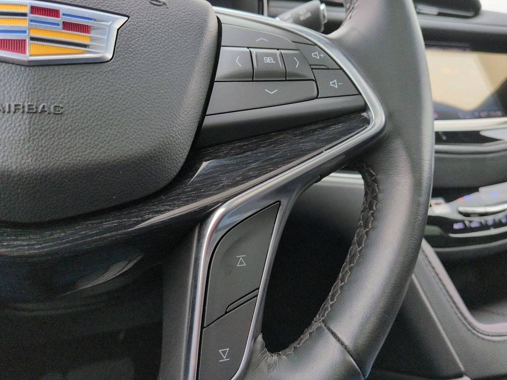 Thumbnail: 2023 Cadillac XT5 - 31