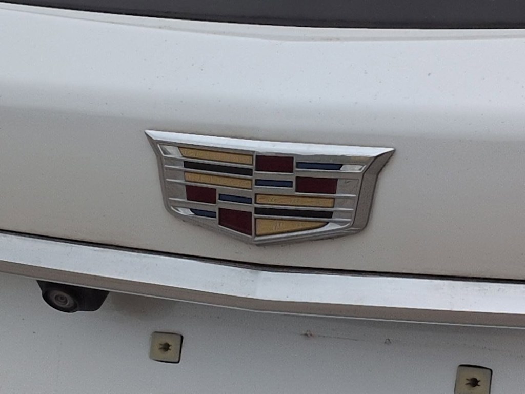 Thumbnail: 2023 Cadillac XT5 - 7