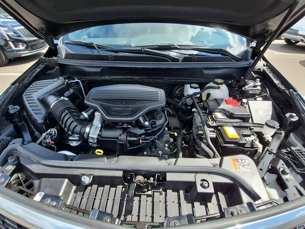 Thumbnail: 2024 Cadillac XT5 - 9