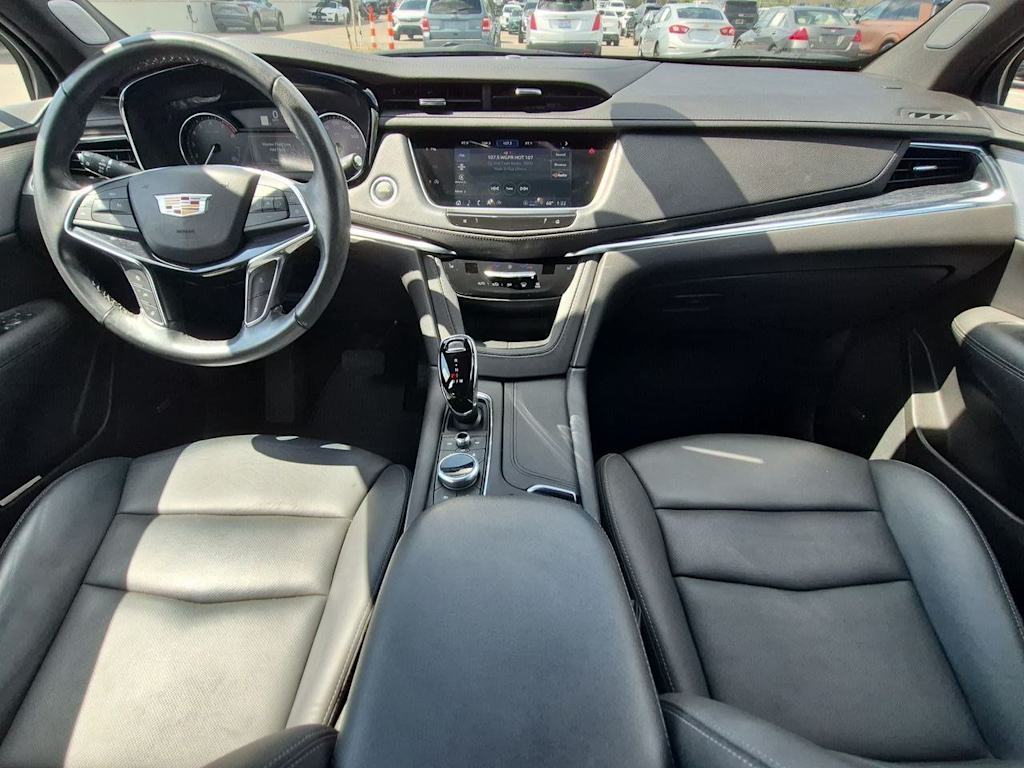 Thumbnail: 2024 Cadillac XT5 - 10