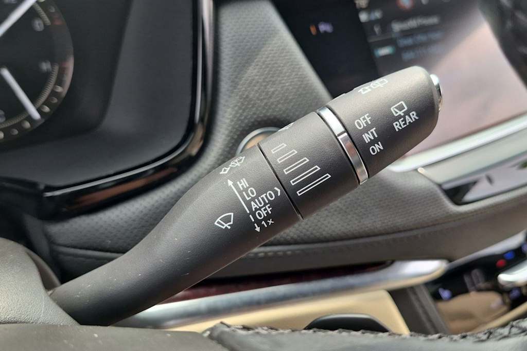 Thumbnail: 2019 Cadillac XT5 - 31