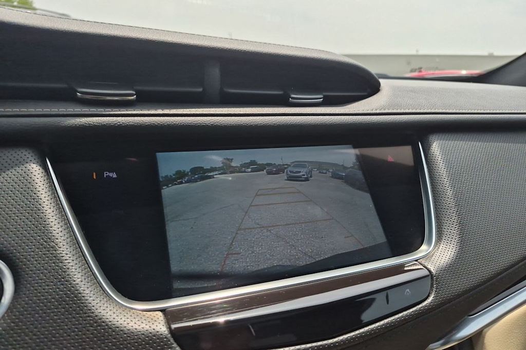Thumbnail: 2019 Cadillac XT5 - 33