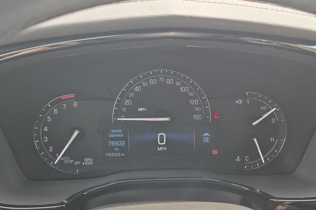 Thumbnail: 2019 Cadillac XT5 - 17