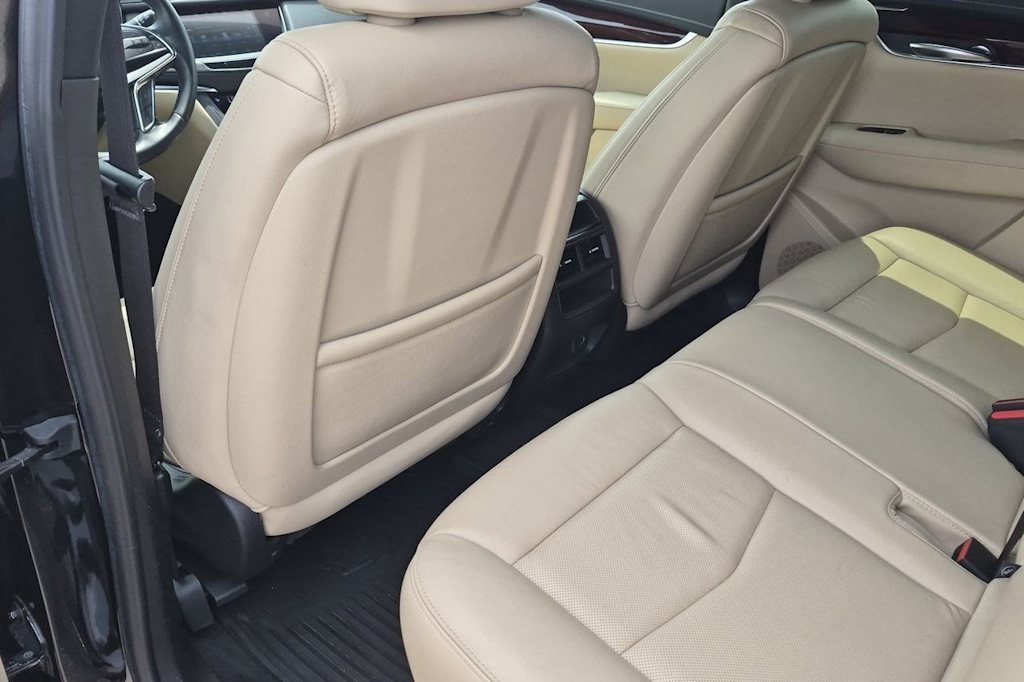 Thumbnail: 2019 Cadillac XT5 - 13