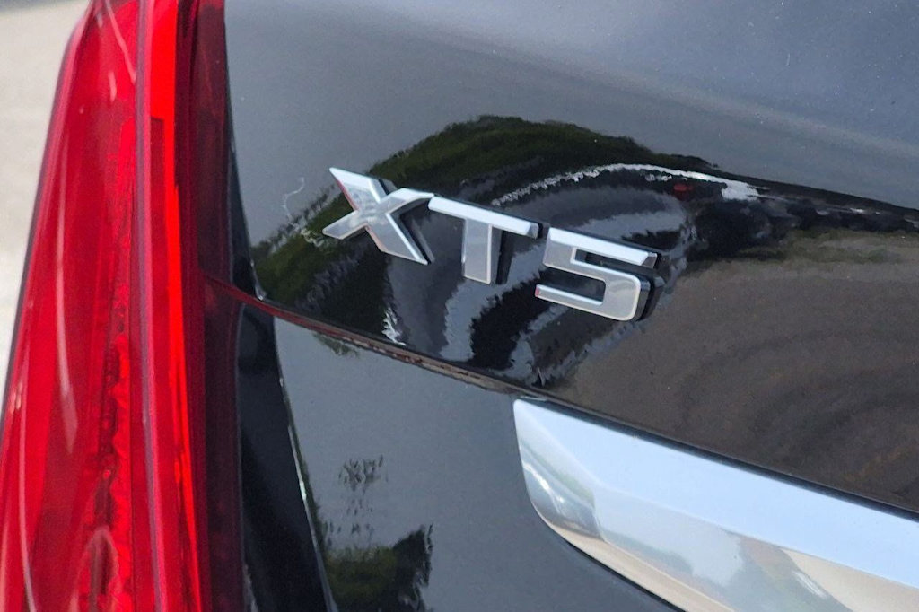 Thumbnail: 2019 Cadillac XT5 - 25