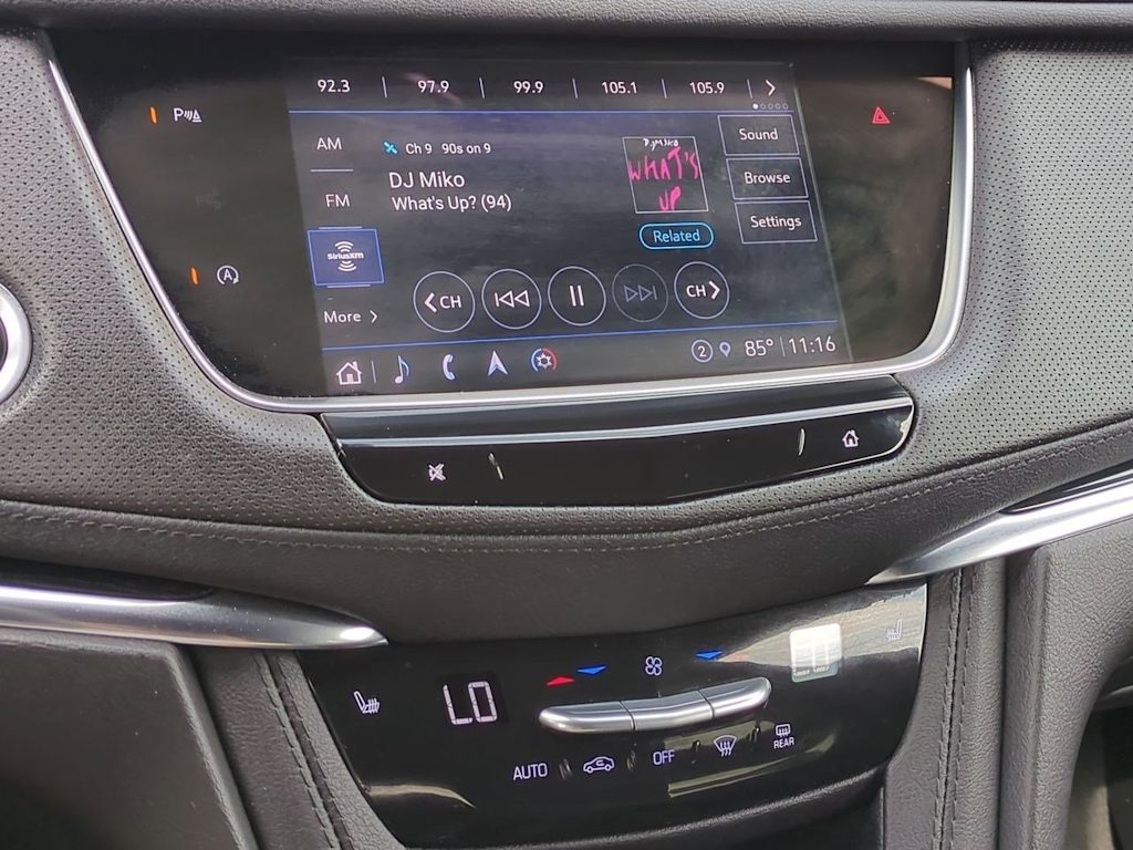Thumbnail: 2023 Cadillac XT5 - 14