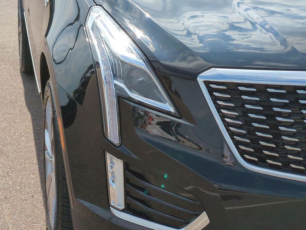 Thumbnail: 2023 Cadillac XT5 - 7