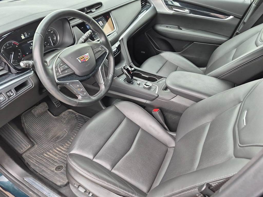 Thumbnail: 2025 Cadillac XT5 - 11