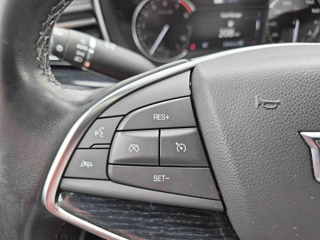 Thumbnail: 2025 Cadillac XT5 - 31