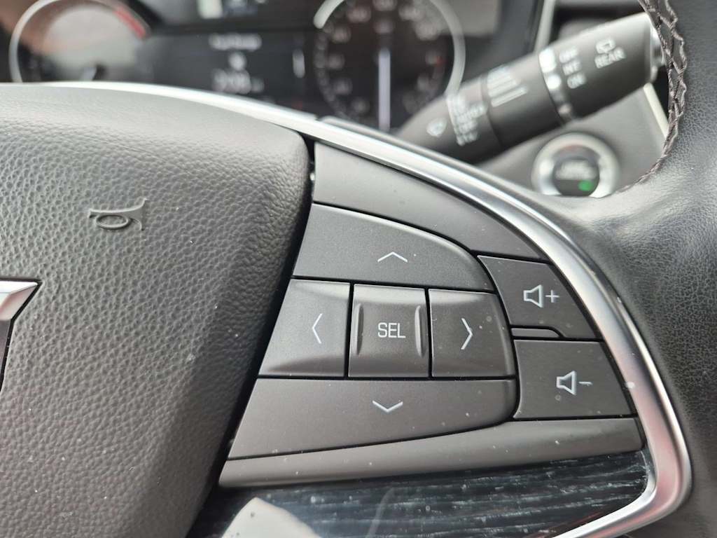 Thumbnail: 2025 Cadillac XT5 - 32