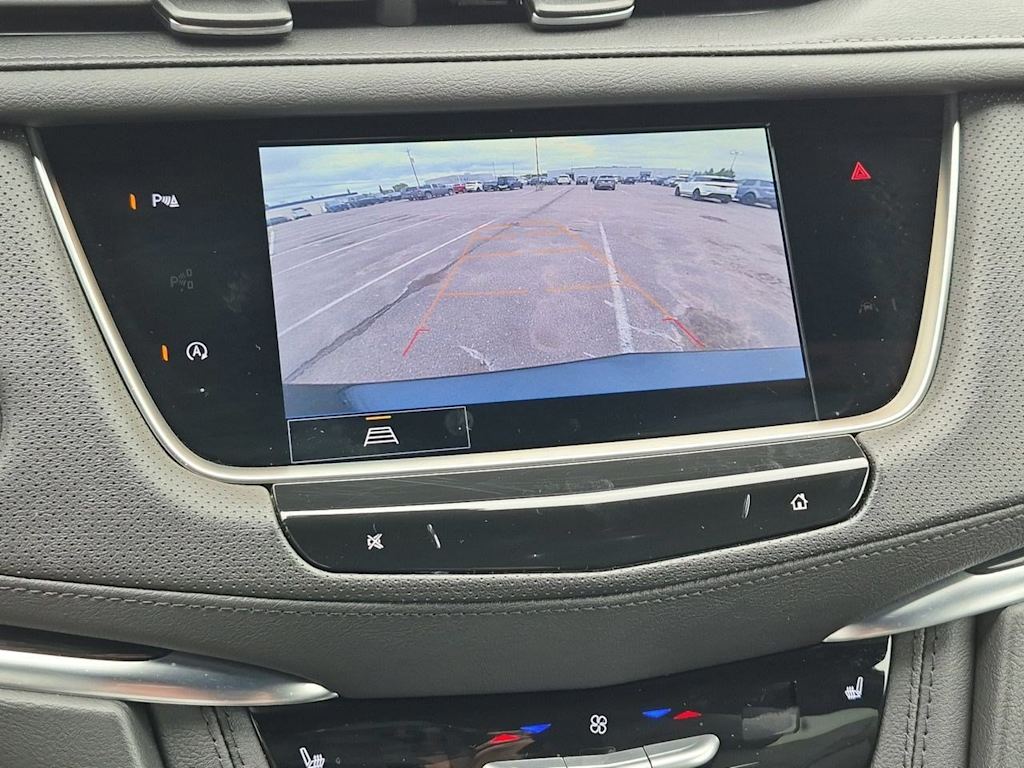 Thumbnail: 2025 Cadillac XT5 - 35