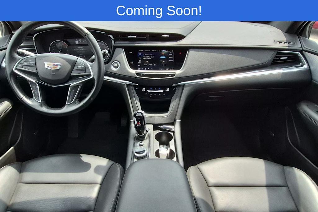 Thumbnail: 2024 Cadillac XT5 - 10