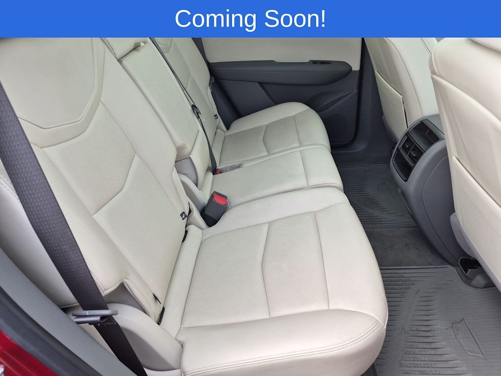 Thumbnail: 2024 Cadillac XT5 - 29