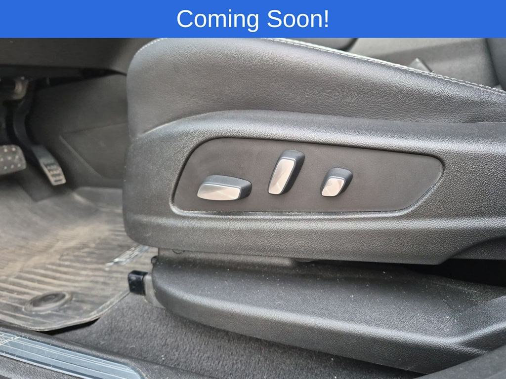 Thumbnail: 2021 Cadillac XT5 - 27