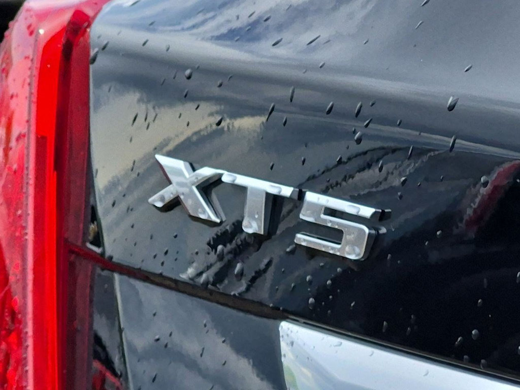 Thumbnail: 2018 Cadillac XT5 - 7
