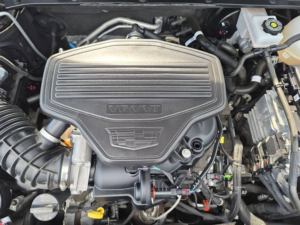 Thumbnail: 2024 Cadillac XT5 - 5