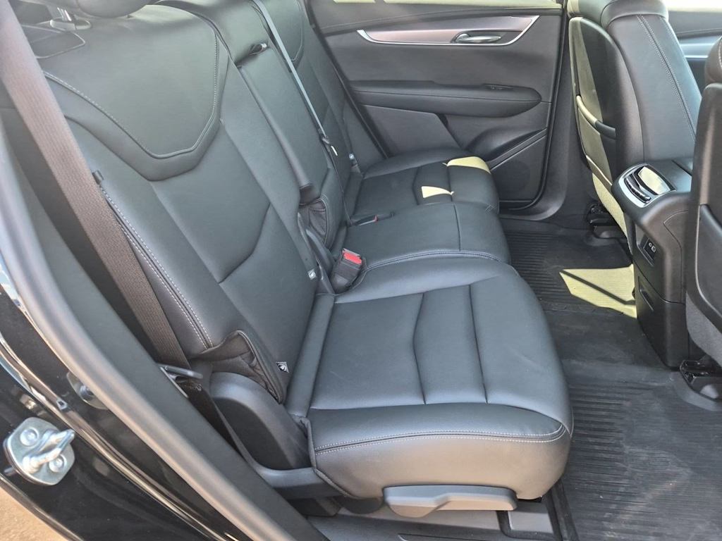 Thumbnail: 2024 Cadillac XT6 - 29