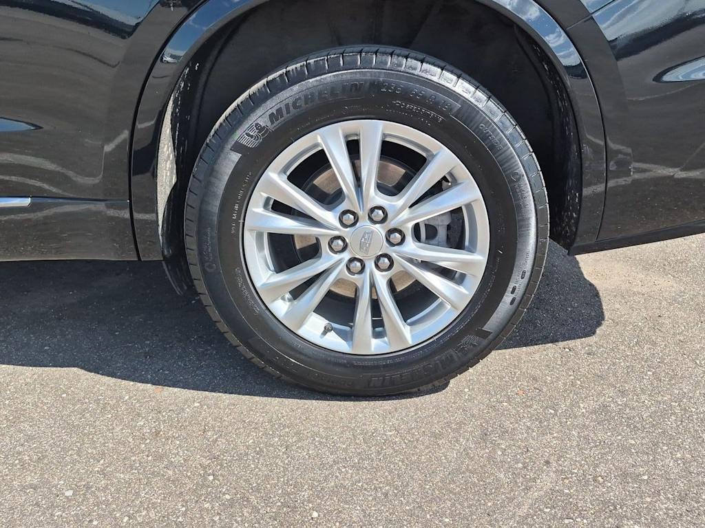 Thumbnail: 2024 Cadillac XT6 - 7