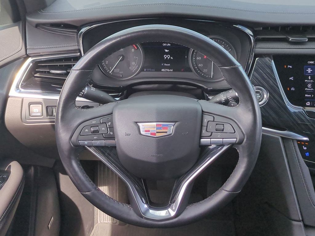 Thumbnail: 2023 Cadillac XT6 - 9
