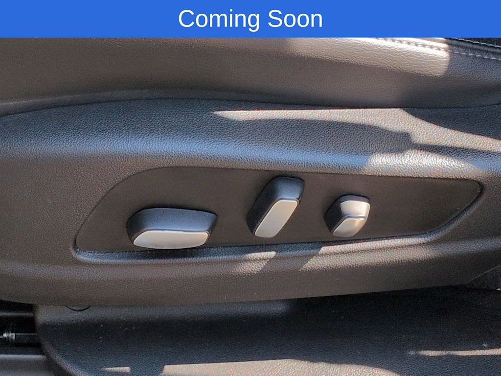 Thumbnail: 2020 Cadillac XT6 - 25