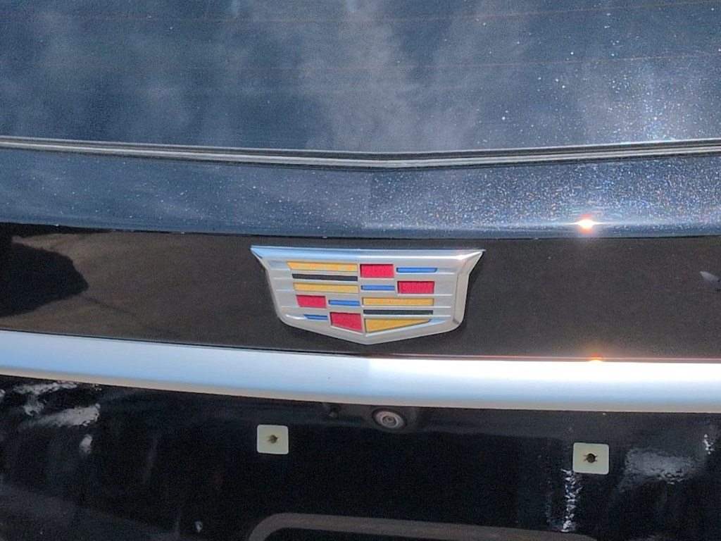 Thumbnail: 2023 Cadillac XT6 - 24