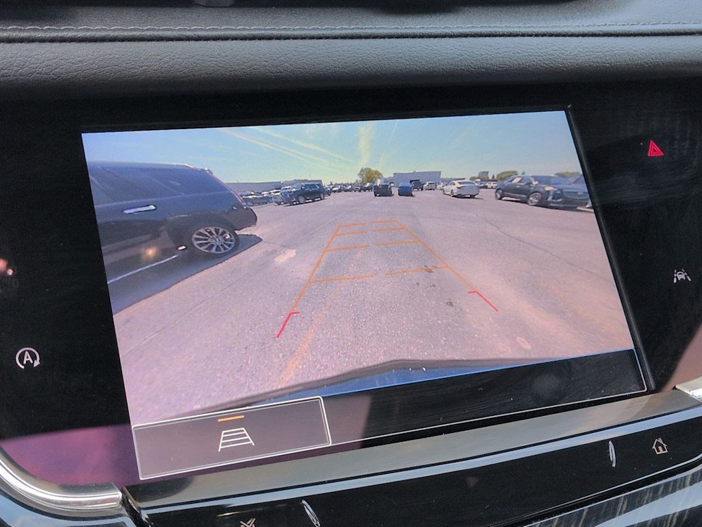 Thumbnail: 2023 Cadillac XT6 - 33