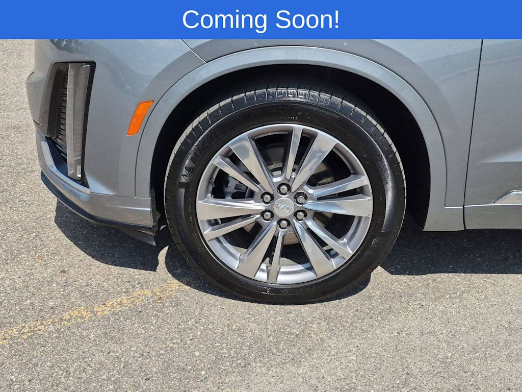 Thumbnail: 2024 Cadillac XT6 - 8