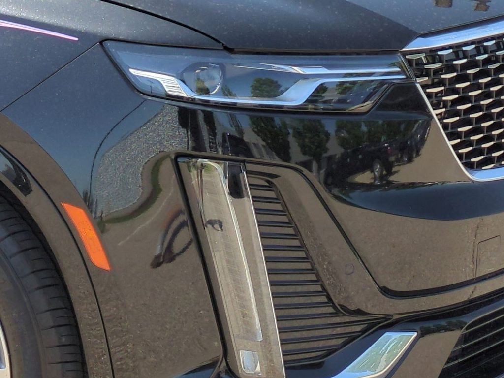 Thumbnail: 2020 Cadillac XT6 - 7