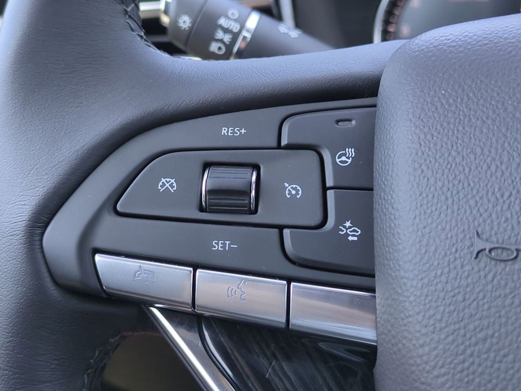 Thumbnail: 2020 Cadillac XT6 - 30