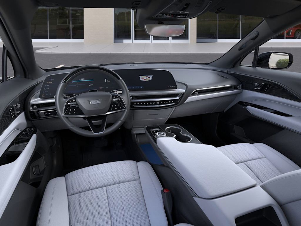Thumbnail: 2025 Cadillac Lyriq - 2