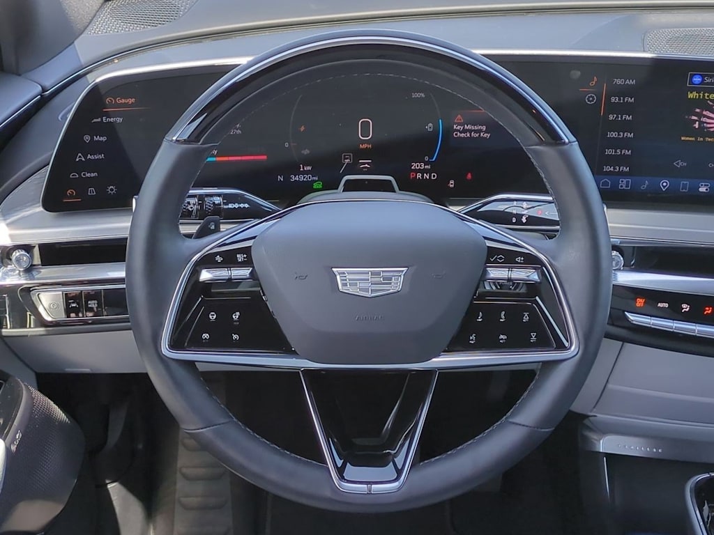 Thumbnail: 2024 Cadillac Lyriq - 12