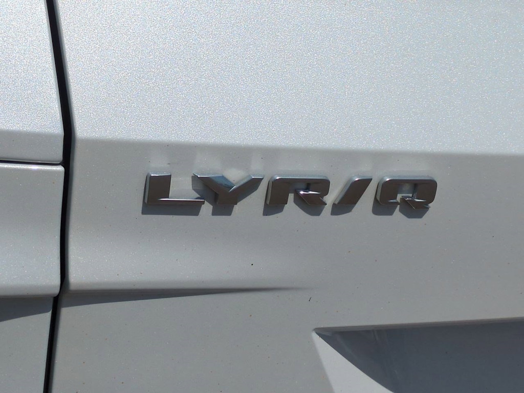 Thumbnail: 2024 Cadillac Lyriq - 23