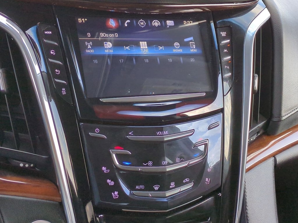 2018 Cadillac Escalade Luxury 15